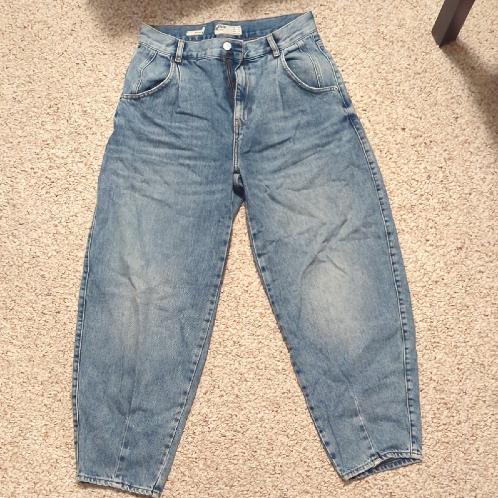 Bershka Balloon Jeans
